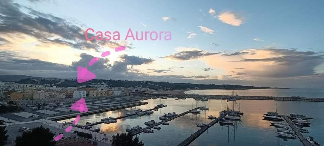 Casa Aurora, Il Mare E Il Centro A Portata Di Mano Apartament *